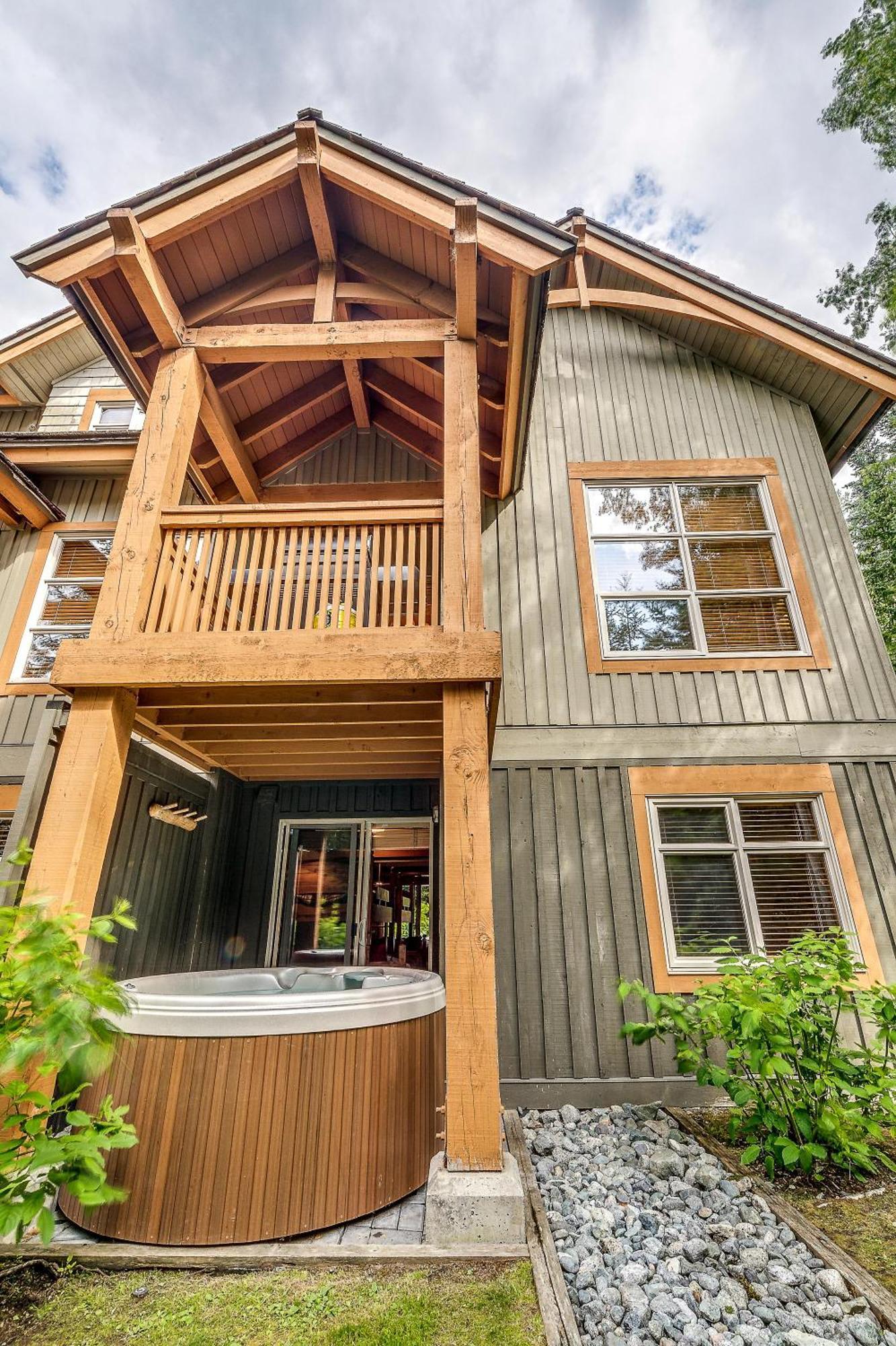 Villa Mountain Star 28 Hot Tub à Whistler Extérieur photo